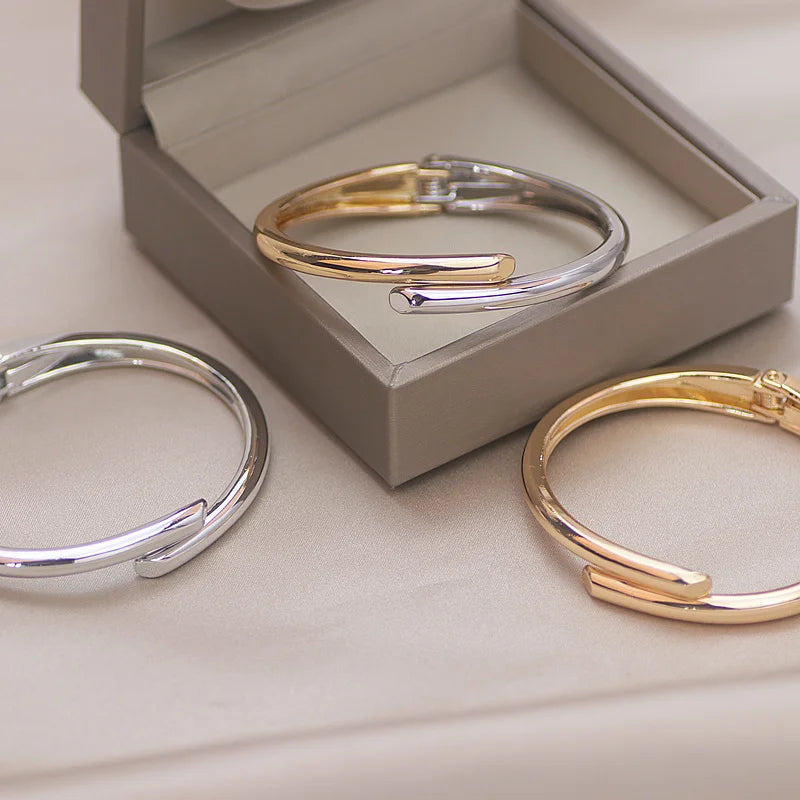 Lary Trendy Simple Jewelry Geometry Round Metal Open Bangles - Sunymox Jewelry