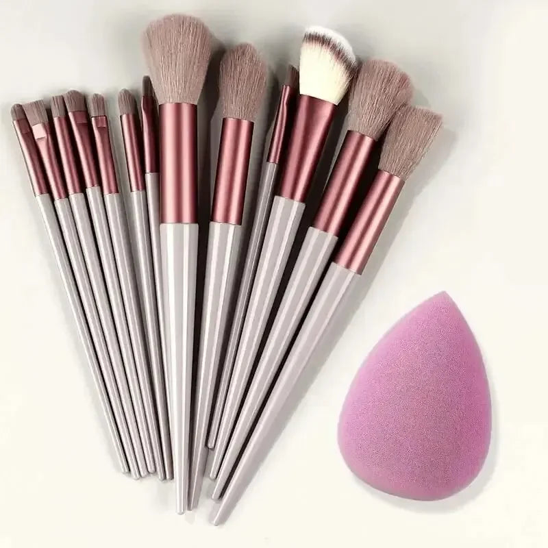 Face contour brush demonstration