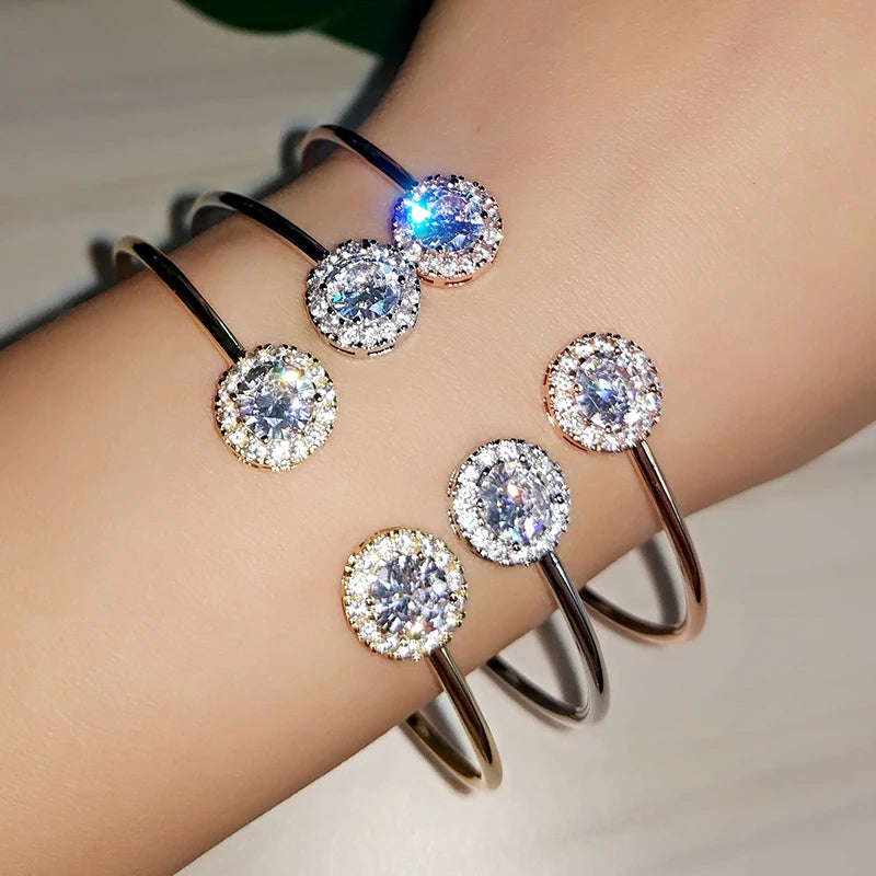 Minimalist geometric design bangle for women